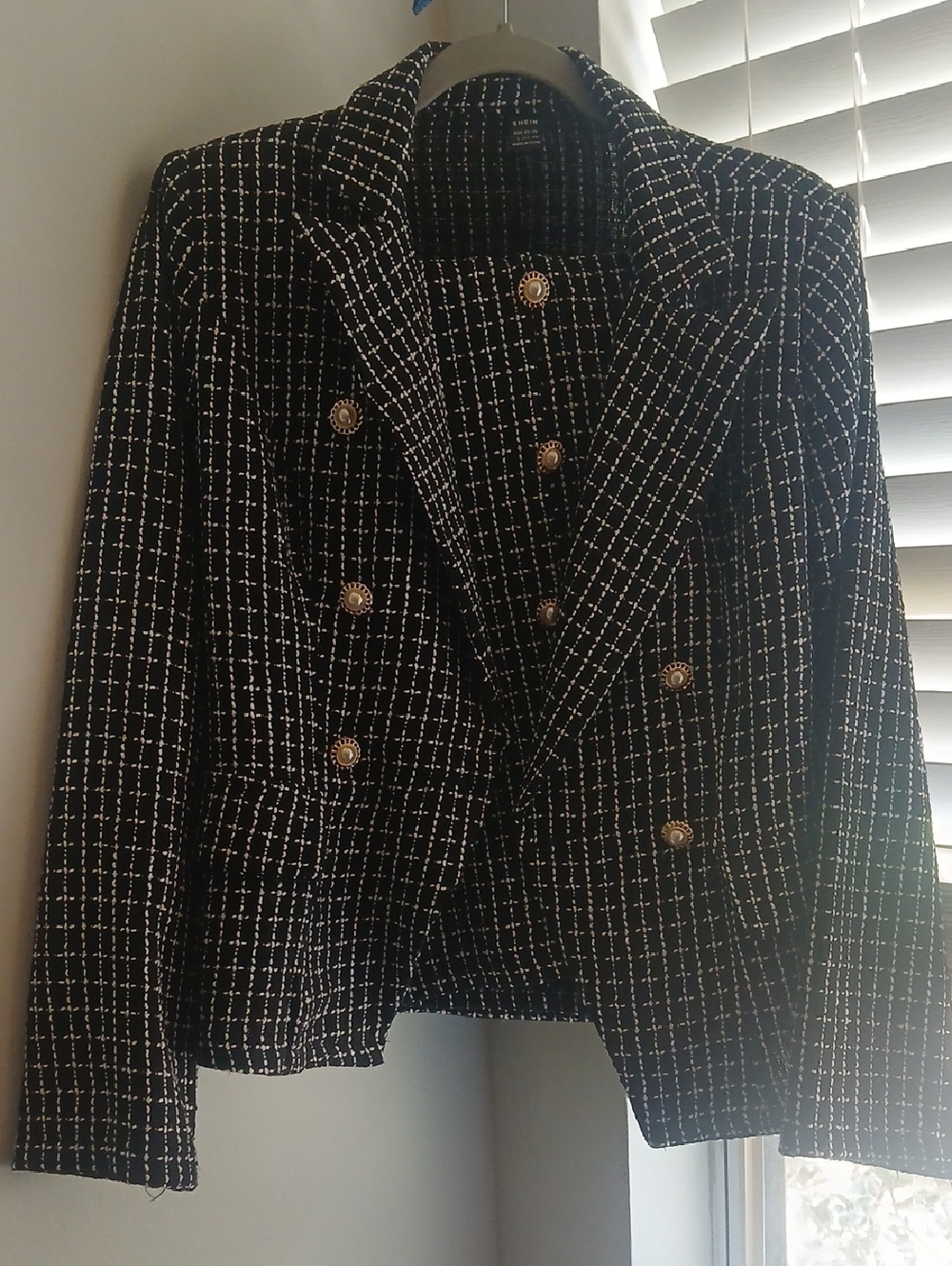 Black Tweed Double-Breasted Women's Jacket And Matching Shirt Shein